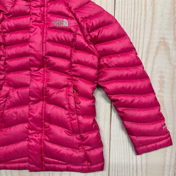 The North Face Girls 550 Down Fill Puffer Jacket Size XS (6) Hot Pink *No Hood* - Picture 4 of 9